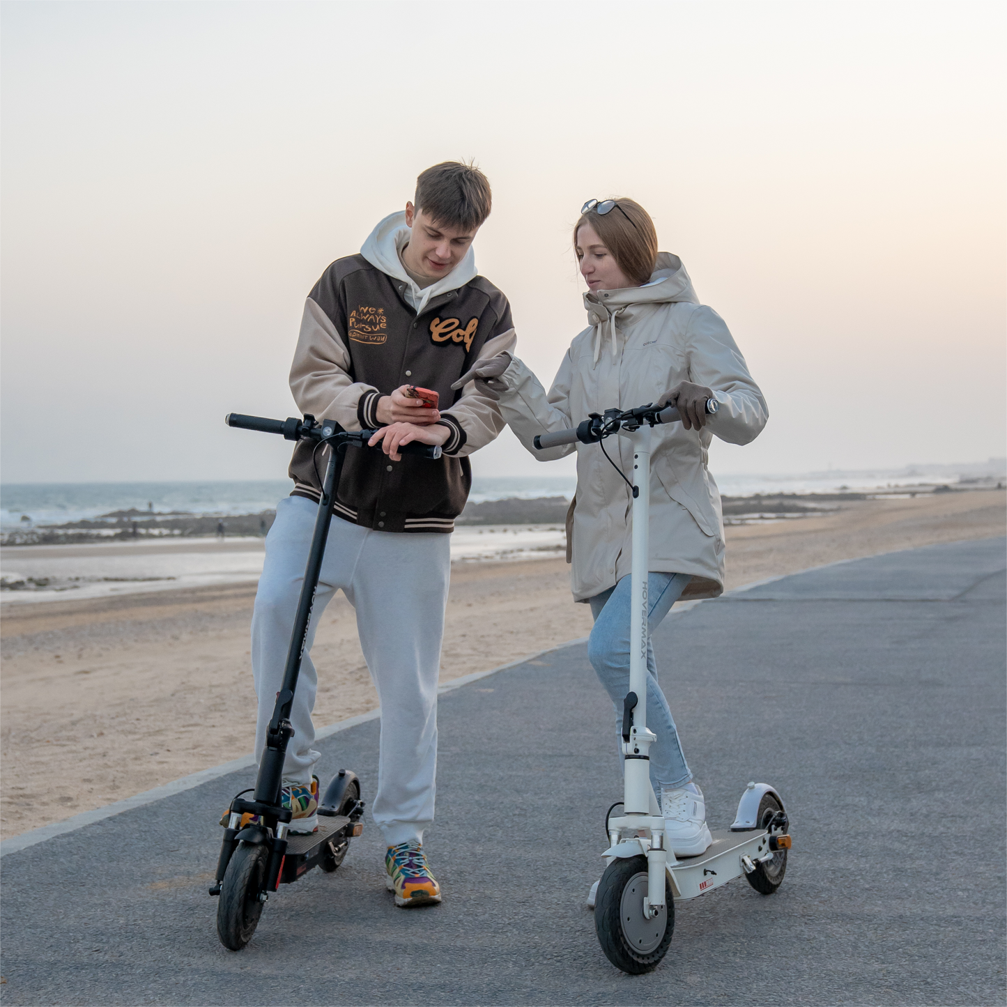 Trottinette électrique HOVERMAX H10K PRO 500 W, 30 km/h, autonomie de 35 km, pneus pleins de 25 cm, pliable pour adultes